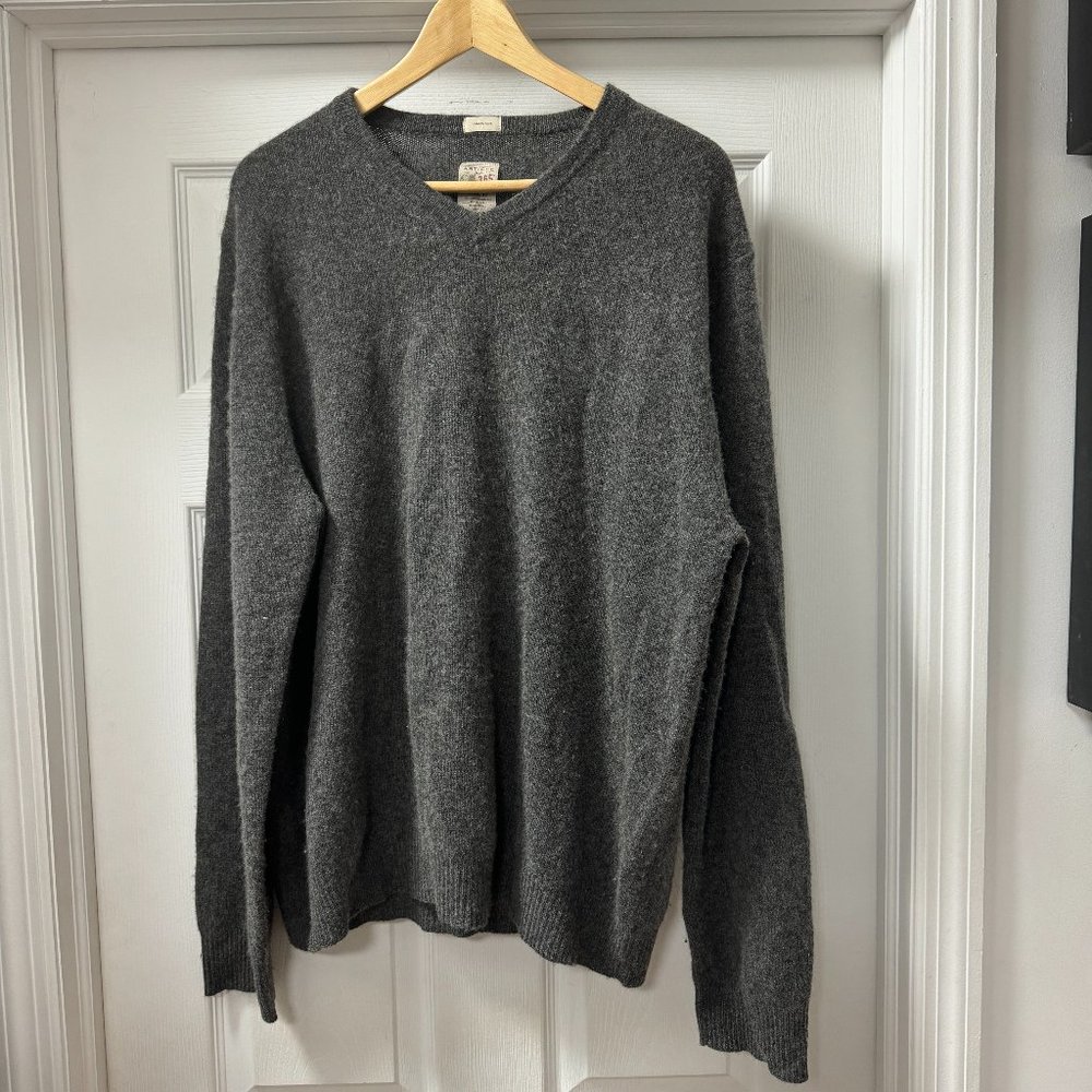 Article 365 Charcoal Grey Cashmere Sweater Size XL